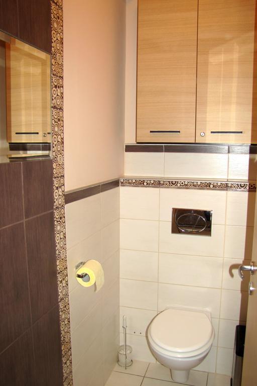Dunalux Apartman Gyor Room photo